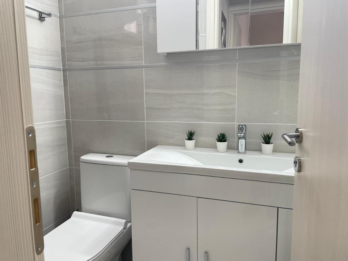 Aiginetan Apartments Aegina 외부 사진