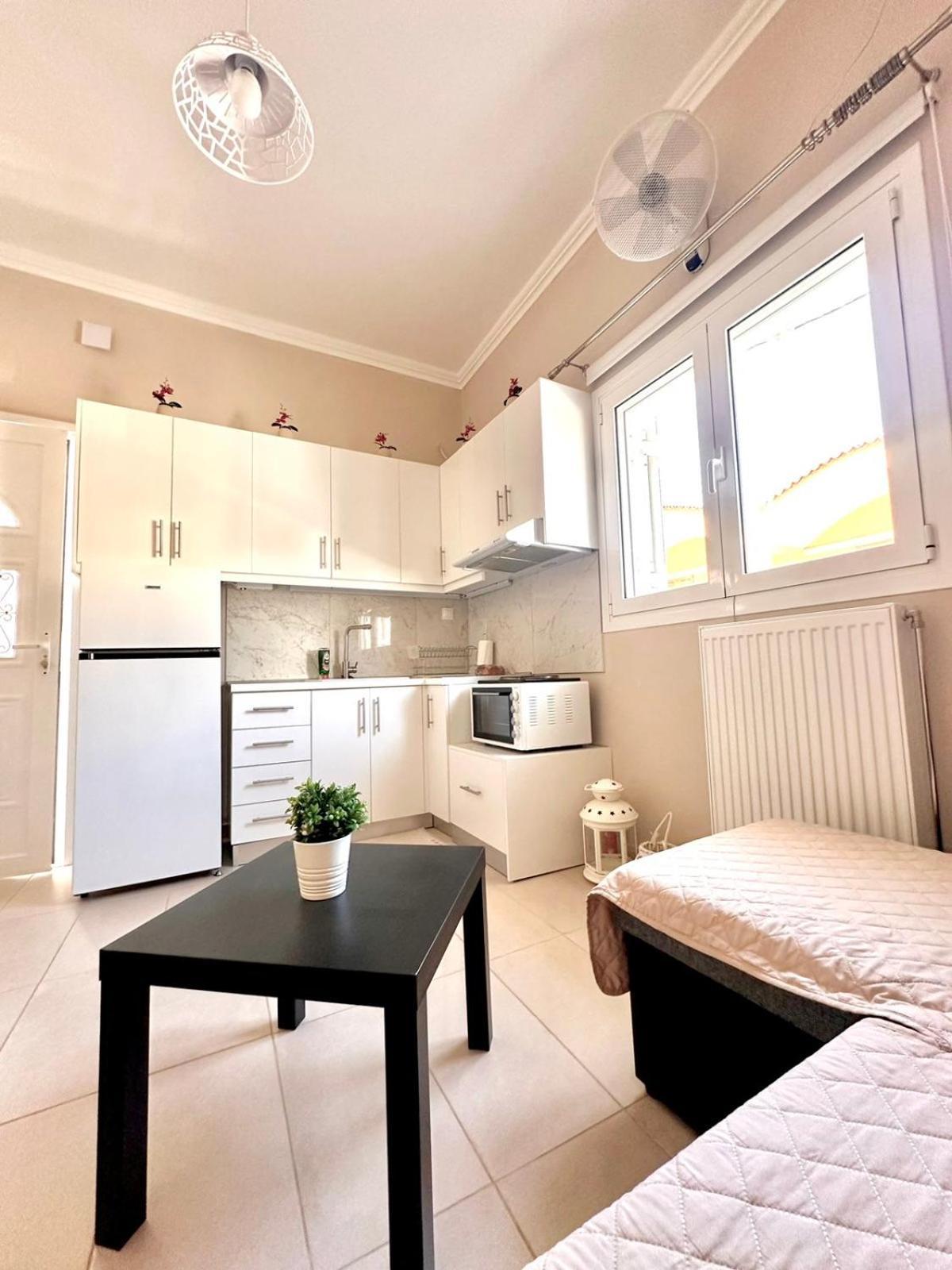 Aiginetan Apartments Aegina 외부 사진